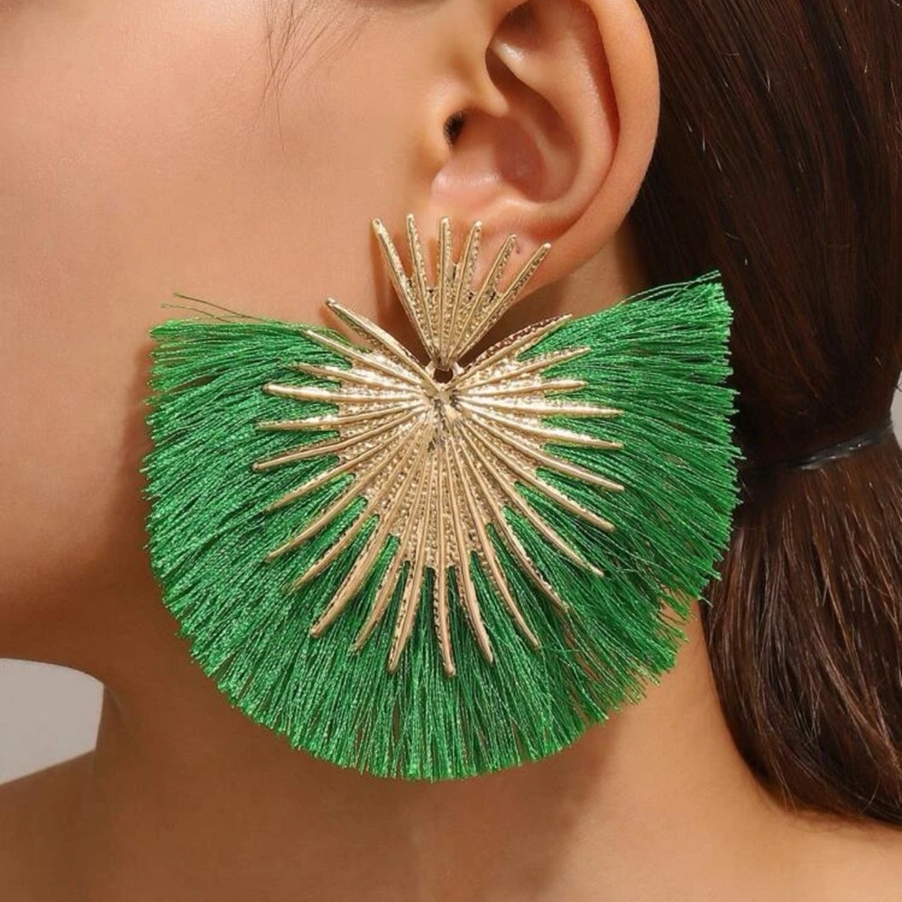 Fanned Out Fringe Earrings - Red - Picture 4 of 10